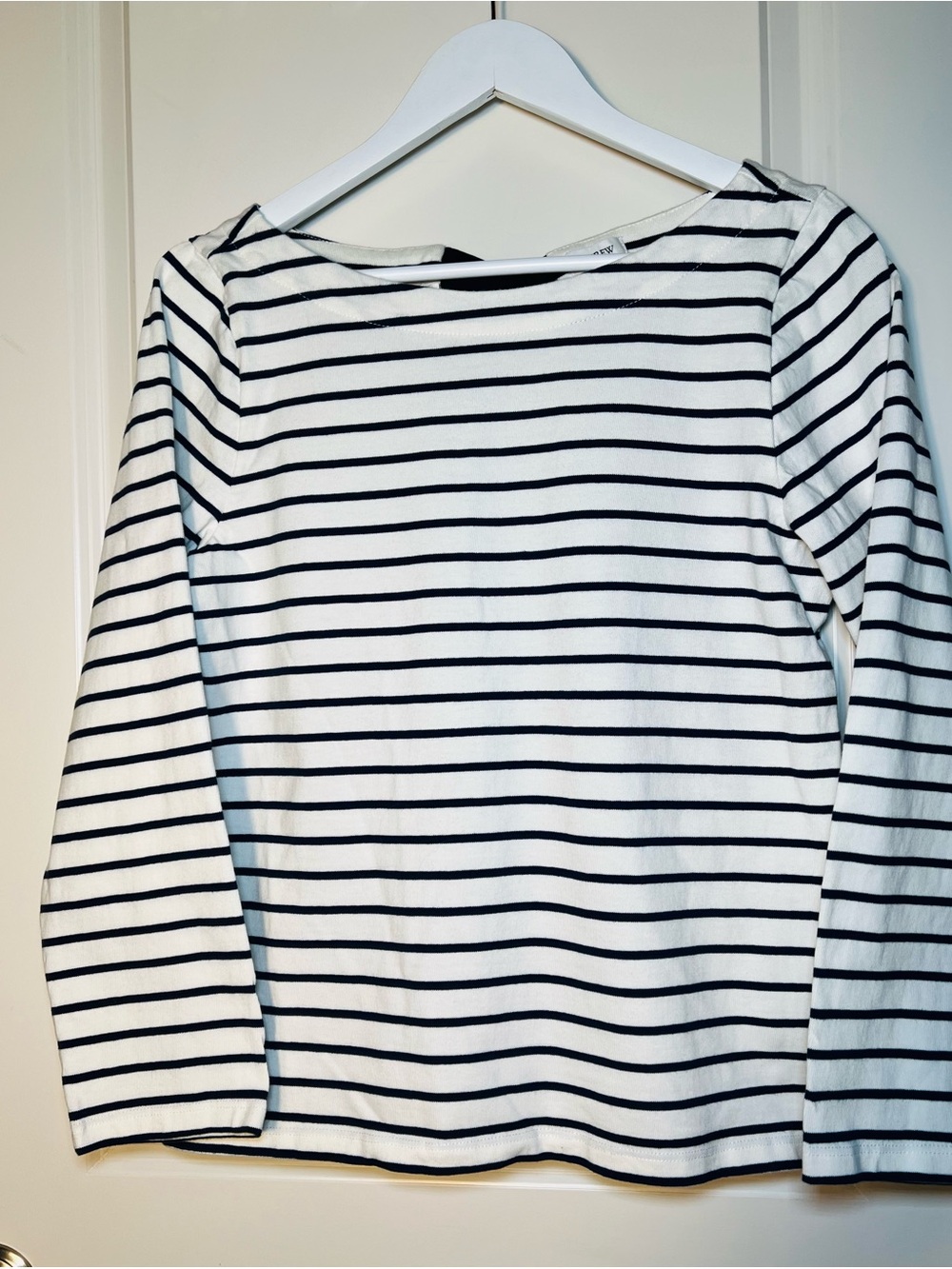 J. Crew Nautical Striped Navy Bow Back Long-Sleeve Cotton Top White/Navy Size M - Picture 2 of 7